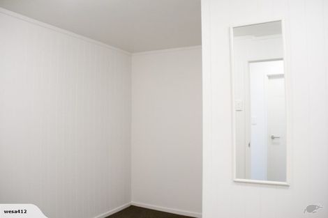 Photo of property in 11 Nea Place, Hillcrest, Auckland, 0627