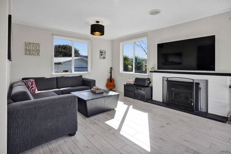 Photo of property in 1 Kepa Street, Ohawe, Hawera, 4671