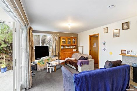 Photo of property in 4 Mountbatten Place, Papakura, 2110