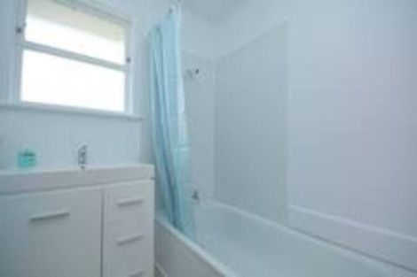 Photo of property in 10 Roseanne Road, Manurewa, Auckland, 2102