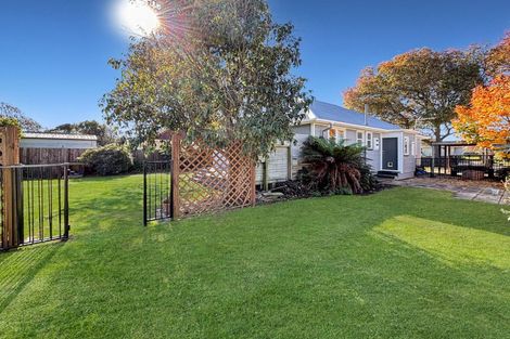 Photo of property in 17 Skipton Street, Mairehau, Christchurch, 8013