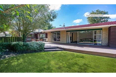 Photo of property in 51a Glenharrow Avenue, Avonhead, Christchurch, 8042