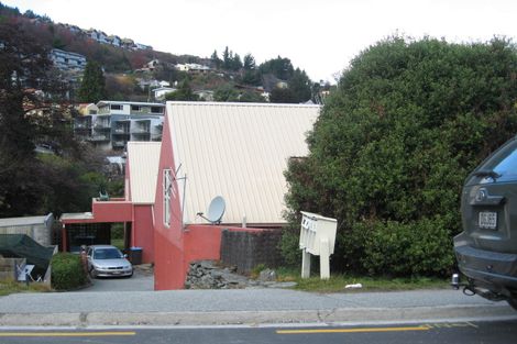 Photo of property in 35a Robins Road, Queenstown, 9300