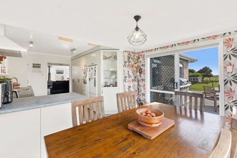 Photo of property in 6324 South Road, Pungarehu, Opunake, 4685