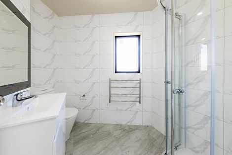 Photo of property in 59a Cedar Heights Avenue, Massey, Auckland, 0614