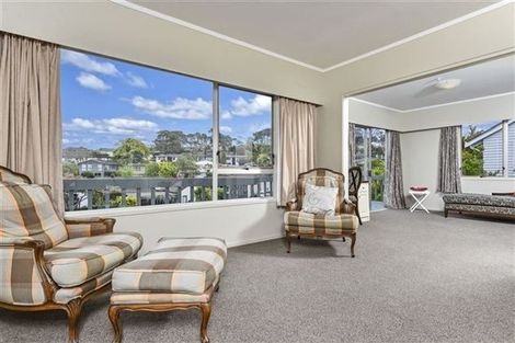 Photo of property in 61 Merriefield Avenue, Forrest Hill, Auckland, 0620