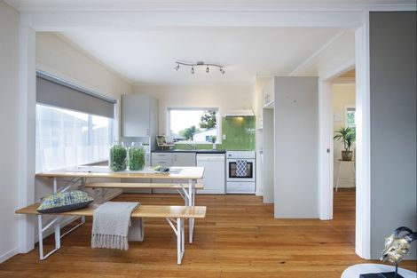 Photo of property in 99a Helvetia Road, Pukekohe, 2120