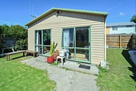 Photo of property in 408 Huia Street, Camberley, Hastings, 4120
