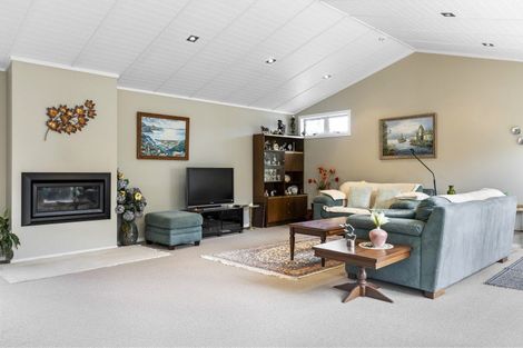 Photo of property in 12 Kurupae Road, Hilltop, Taupo, 3330