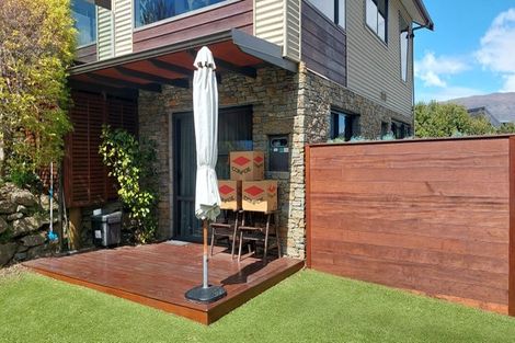 Photo of property in 9 Fastness Crescent, Wanaka, 9305