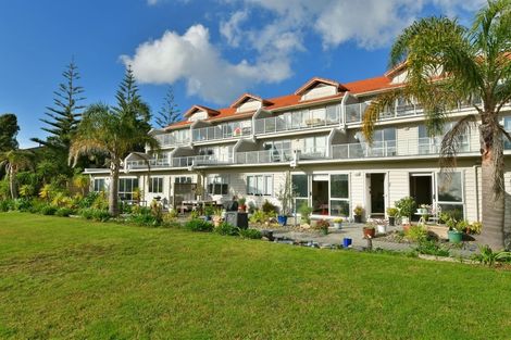 Photo of property in Santa Rosa, 2/340 Gulf Harbour Drive, Gulf Harbour, Whangaparaoa, 0930