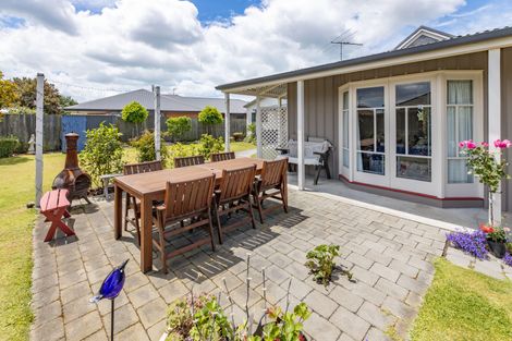 Photo of property in 14 Ashby Grove, Kaiapoi, 7630