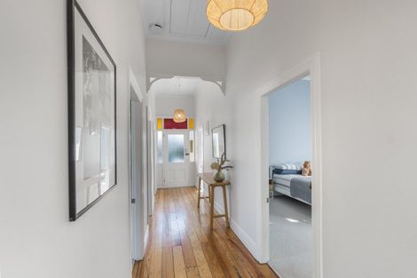 Photo of property in 15 Saint Leonards Road, Devonport, Auckland, 0624