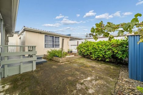 Photo of property in 18 Liverpool Street, Trentham, Upper Hutt, 5018