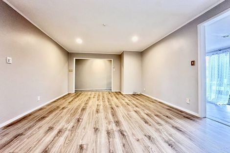 Photo of property in 192 Wordsworth Road, Manurewa, Auckland, 2102