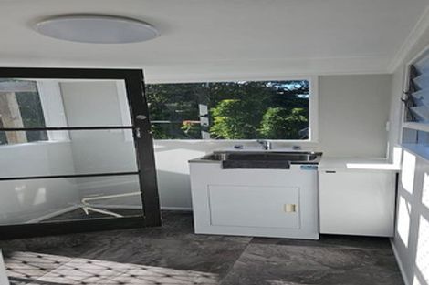 Photo of property in 147 Rangatira Road, Beach Haven, Auckland, 0626