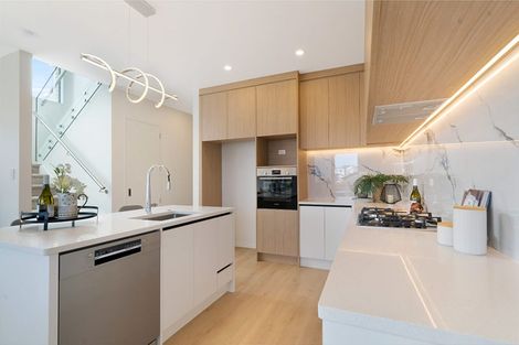 Photo of property in 37 Paretao Street, Massey, 0614