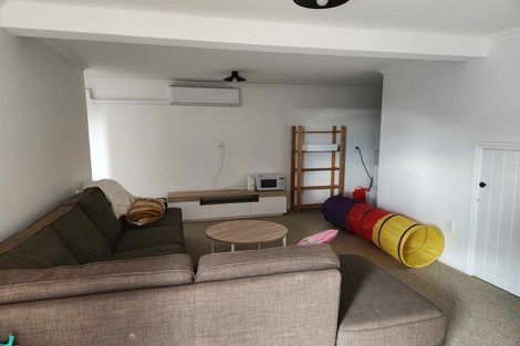 Photo of property in 33 Williams Crescent, Maketu, 3189