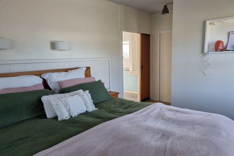 Photo of property in 3 Richard Street, Titahi Bay, Porirua, 5022