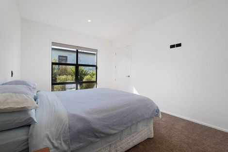 Photo of property in 15 Matipo Street, Wanaka, 9305