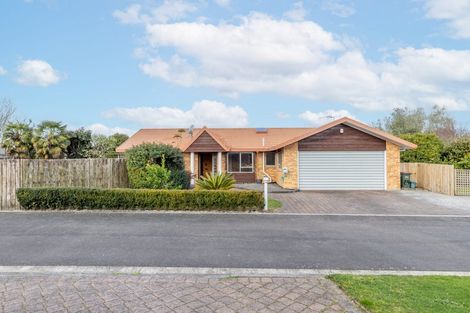 Photo of property in 24 Halcione Close, Flagstaff, Hamilton, 3210