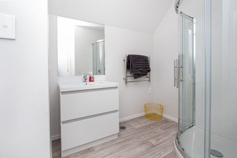 Photo of property in 27u6 Seddon Road, Frankton, Hamilton, 3204