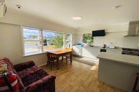 Photo of property in 30 Anthony Grove, Paraparaumu Beach, Paraparaumu, 5032