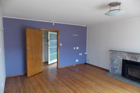 Photo of property in 1 Field Street, Silverstream, Upper Hutt, 5019