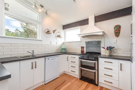 Photo of property in 16 Bucknell Street, Sockburn, Christchurch, 8042