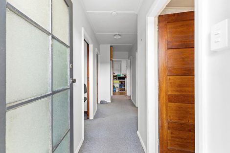 Photo of property in 52 Cuba Street, Marton, 4710