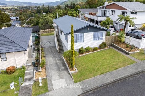 Photo of property in 17 Sunnyview Drive, Brown Owl, Upper Hutt, 5018