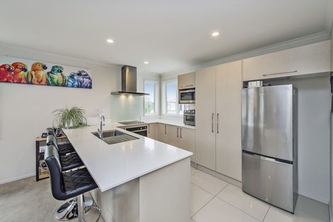 Photo of property in 33 Chandler Way, Rolleston, 7615