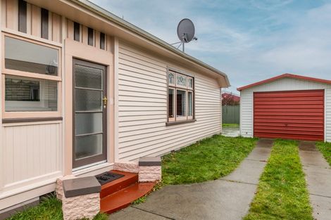 Photo of property in 25 Wades Avenue, Saint Martins, Christchurch, 8022
