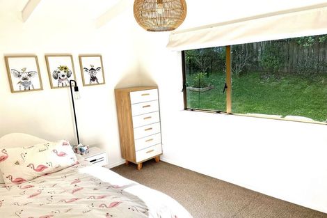 Photo of property in 54 Gledstane Road, Stanmore Bay, Whangaparaoa, 0932