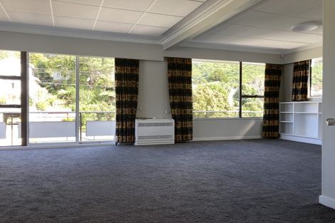 Photo of property in 60 Standen Street, Karori, Wellington, 6012