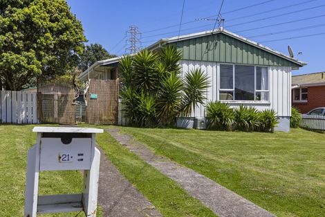 Photo of property in 21 Marama Crescent, Spotswood, New Plymouth, 4310