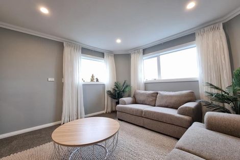 Photo of property in 25 Sandybrow, Churton Park, Wellington, 6037