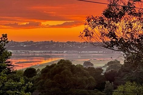 Photo of property in 36 Longview Road, Poraiti, Napier, 4182
