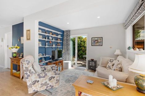 Photo of property in 16f Mure Street, Mosgiel, 9024