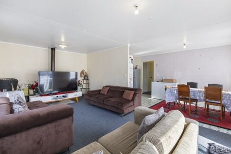 Photo of property in 1/5 Hatherley Place, Clendon Park, Auckland, 2103