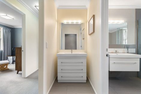 Photo of property in 4 Feltham Street, Hunterville, 4730