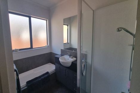 Photo of property in 43 Onslow Road, Lake Hayes, Queenstown, 9304
