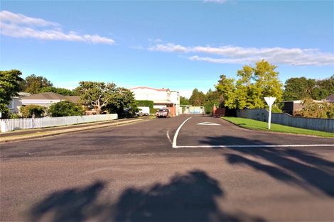 Photo of property in 11 Darlington Street, Ngatea, 3503