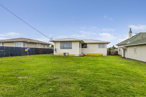 Photo of property in 30 Rangauri Street, Manaia, 4612