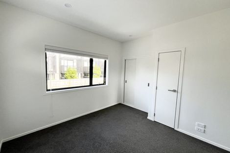 Photo of property in 27/28 Westgate Drive, Westgate, Auckland, 0614