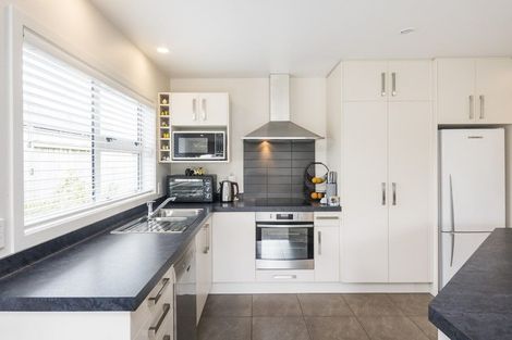 Photo of property in 68 James Line, Kelvin Grove, Palmerston North, 4414