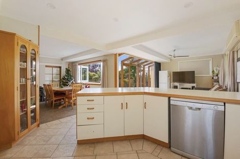 Photo of property in 36 Henry Hill Road, Taupo, 3330
