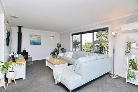 Photo of property in 44 Geddis Street, Rangiora, 7400