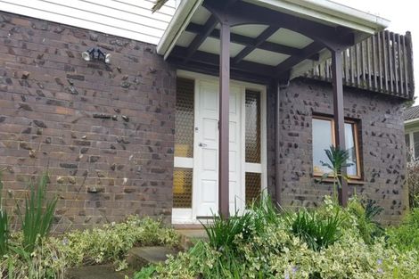 Photo of property in 42 Compton Street, Hillcrest, Auckland, 0627