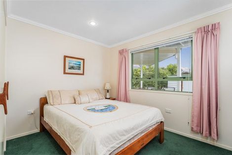 Photo of property in 19 Martin Place, Cooks Beach, Whitianga, 3591